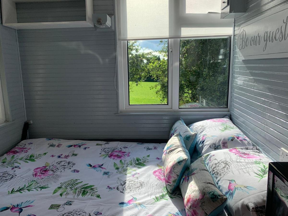 Shepherds Hut Bath Wick (Gloucestershire) Exterior foto