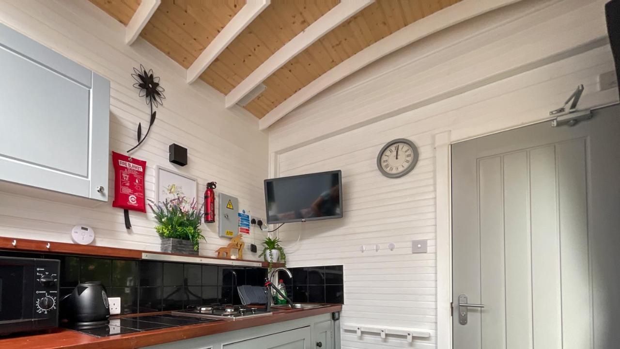 Shepherds Hut Bath Wick (Gloucestershire) Exterior foto